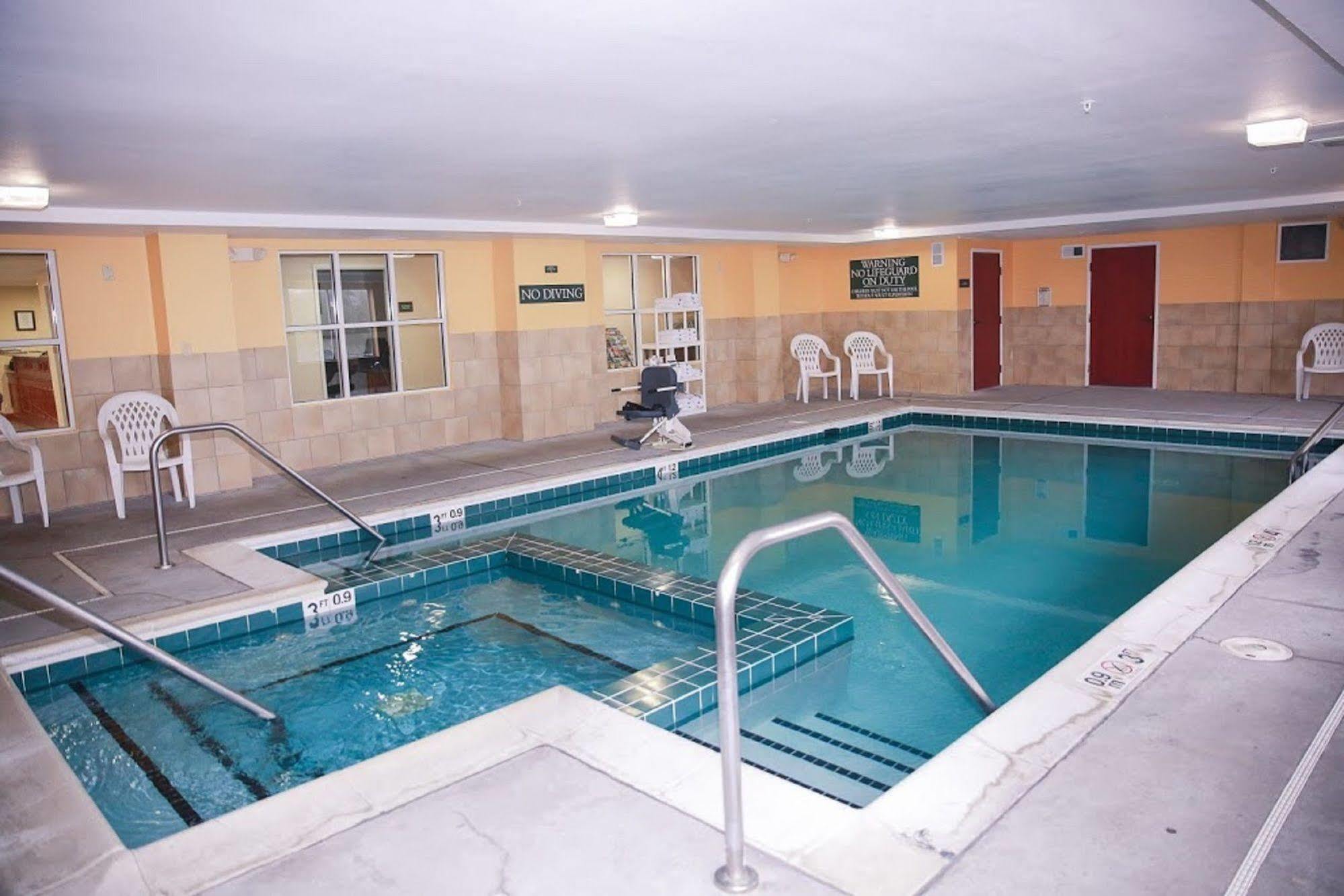 Country Inn & Suites By Radisson, Wytheville, Va Экстерьер фото